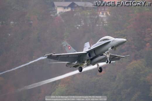 2009-10-08 Meiringen 123 McDonnell Douglas FA-18C Hornet